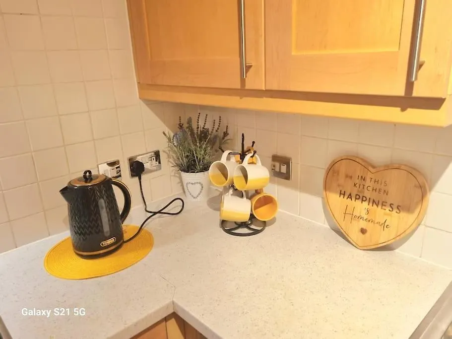 Spacious Duplex 2 Bed Apartment Central Location By Canal - Chester Uk